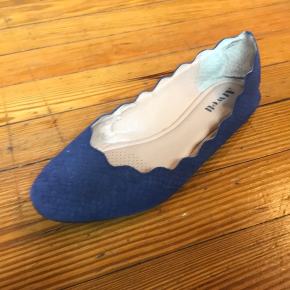 Atwell slippers in excellent condition - Picture 3 of 6